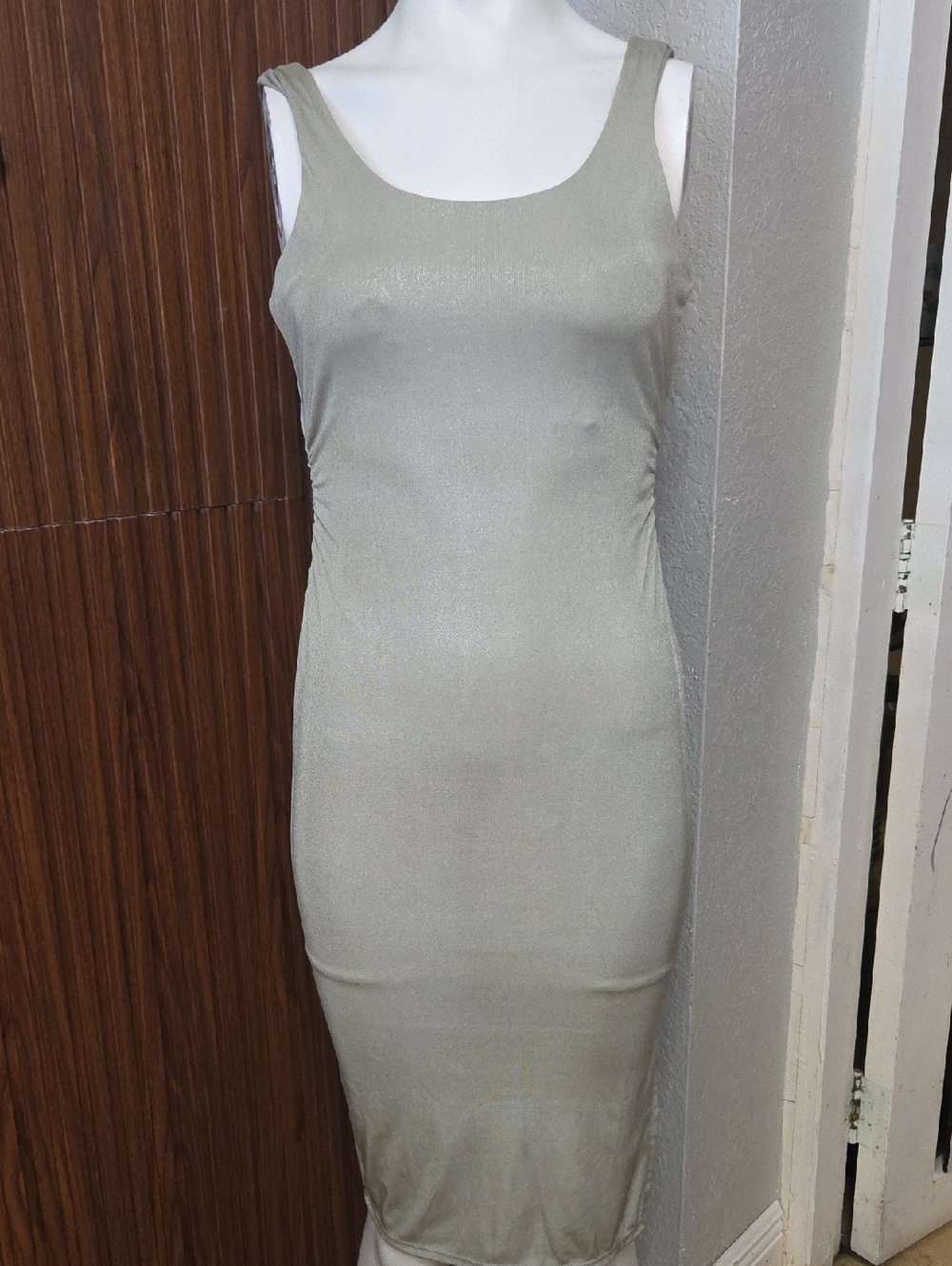 Derek Heart Sleeveless Bodycon Midi Dress in Light Sage Green Small Sz.